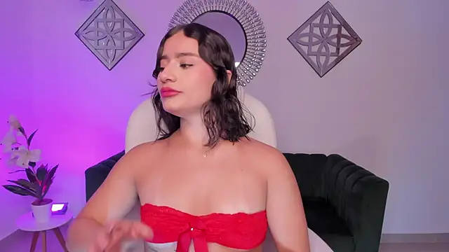 Snapshot of Saskia_litt chatting on September 30, 2025, 4:07 am Saskia litt online show from September 30, 2025, 4:07 am