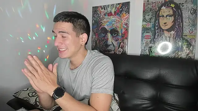 Snapshot of Mike3Xxx chatting on September 24, 2025, 10:27 pm Mike3Xxx online show from September 24, 2025, 10:27 pm