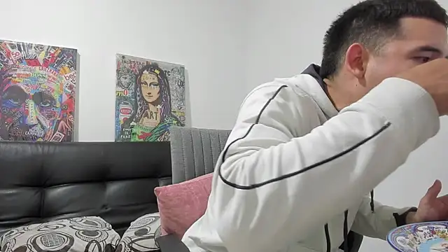 Snapshot of Mike3Xxx chatting on October 23, 2025, 1:59 am Mike3Xxx online show from October 23, 2025, 1:59 am