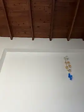 Snapshot of Paulina-Wells chatting on October 10, 2025, 9:04 pm Paulina-Wells online show from October 10, 2025, 9:04 pm