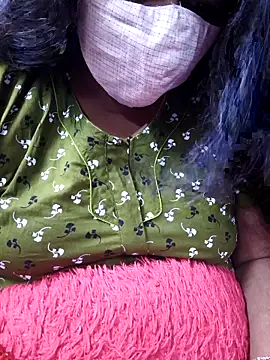 Snapshot of TAMIL_ELAKKIYA chatting on November 10, 2025, 5:40 pm TAMIL ELAKKIYA online show from November 10, 2025, 5:40 pm