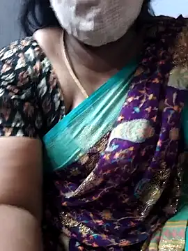 Snapshot of TAMIL_ELAKKIYA chatting on November 15, 2025, 11:36 am TAMIL ELAKKIYA online show from November 15, 2025, 11:36 am