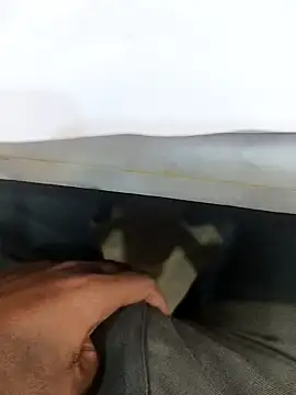 Snapshot of hotboy43339 chatting on October 30, 2025, 3:49 am hotboy43339 online show from October 30, 2025, 3:49 am