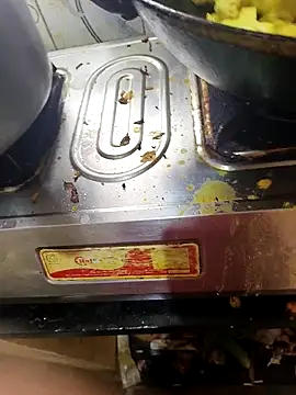 Snapshot of hotboy43339 chatting on October 4, 2025, 4:14 am hotboy43339 online show from October 4, 2025, 4:14 am