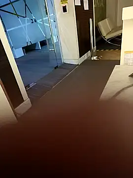 hotboy43339 online show from November 6, 2025, 1:42 am