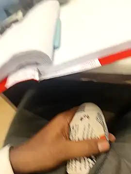 Snapshot of hotboy43339 chatting on September 26, 2025, 8:54 am hotboy43339 online show from September 26, 2025, 8:54 am