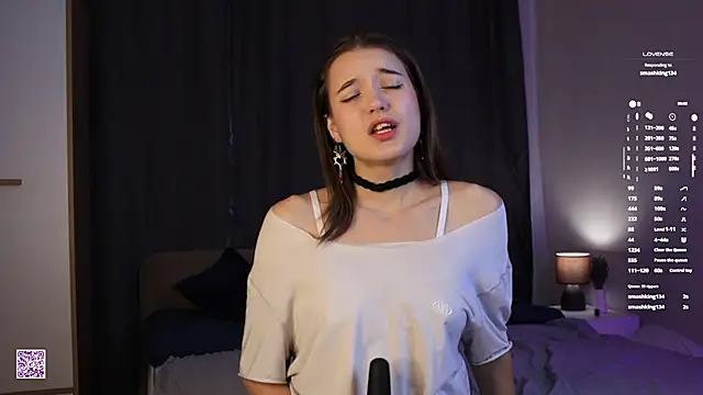MeganAckerman online show from September 11, 2025, 6:02 am
