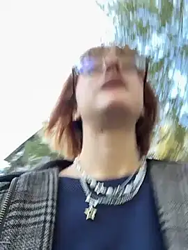 Snapshot of Only_April chatting on September 29, 2025, 9:27 am Only April online show from September 29, 2025, 9:27 am