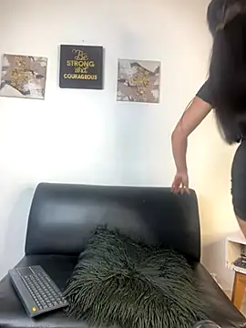 Snapshot of fetish_foot_ chatting on October 1, 2025, 1:48 pm fetish foot  online show from October 1, 2025, 1:48 pm