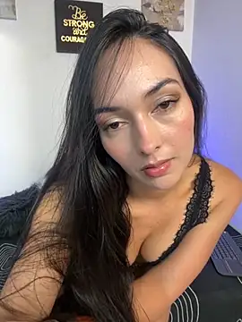 Snapshot of fetish_foot_ chatting on October 16, 2025, 4:04 pm fetish foot  online show from October 16, 2025, 4:04 pm