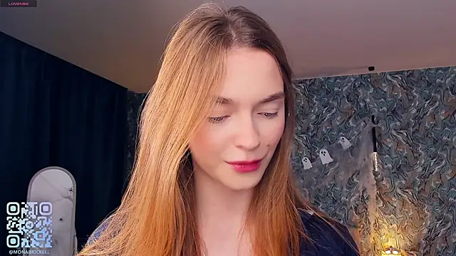 Snapshot of MarianFares chatting on October 30, 2025, 7:33 pm MarianFares online show from October 30, 2025, 7:33 pm