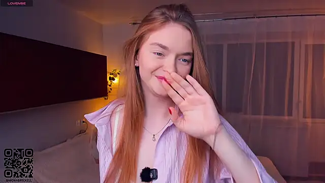 Snapshot of MarianFares chatting on October 25, 2025, 7:36 pm MarianFares online show from October 25, 2025, 7:36 pm