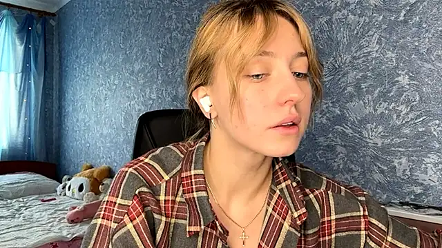 Jetta Corsacami online show from October 8, 2025, 11:12 am