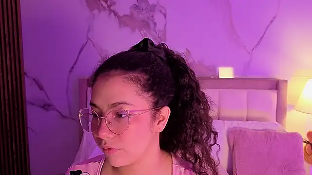 LunaRosse  online show from November 2, 2025, 11:48 am