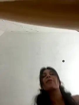 salvana online show from September 30, 2025, 8:15 pm