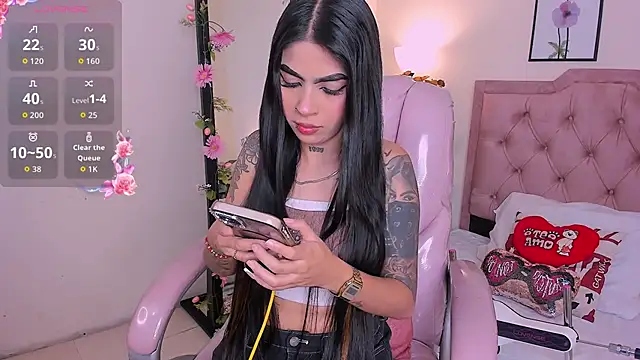 Snapshot of HannaColleman chatting on September 24, 2025, 7:31 pm HannaColleman online show from September 24, 2025, 7:31 pm