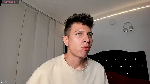 kevin ahss online show from September 18, 2025, 11:41 pm