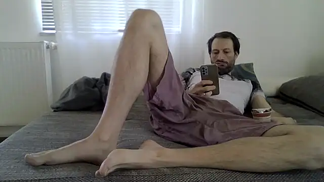 XLBarehengst online show from September 23, 2025, 12:12 pm