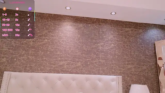 kaylie mitchel online show from November 7, 2025, 10:03 pm