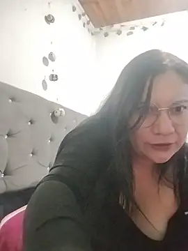 Snapshot of miichellemalvoa chatting on July 22, 2026, 12:45 am miichellemalvoa online show from July 22, 2026, 12:45 am