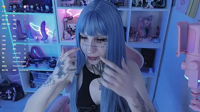 Nana stolass online show from June 16, 2026, 1:44 pm