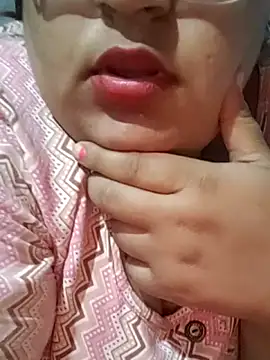 sexymotto online show from November 8, 2025, 5:16 pm