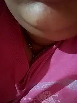 sexymotto online show from October 26, 2025, 5:24 pm