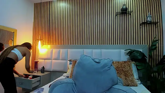 Snapshot of KattyBonnie chatting on September 21, 2025, 8:14 pm KattyBonnie online show from September 21, 2025, 8:14 pm