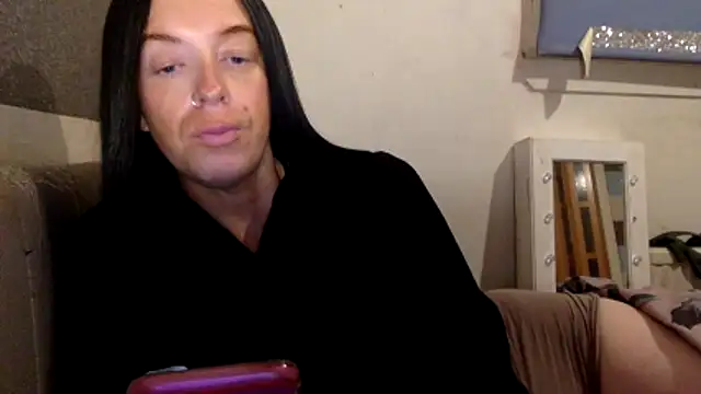 Snapshot of Bellababexox chatting on February 5, 2026, 6:42 am Bellababexox online show from February 5, 2026, 6:42 am