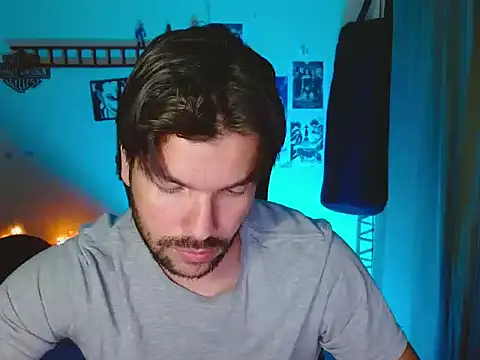 Snapshot of cortelioni_massimo_ chatting on October 8, 2025, 1:51 am cortelioni massimo online show from October 8, 2025, 1:51 am