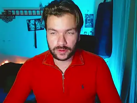 Snapshot of cortelioni_massimo_ chatting on October 22, 2025, 2:55 am cortelioni massimo online show from October 22, 2025, 2:55 am