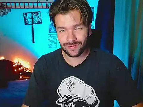 Snapshot of cortelioni_massimo_ chatting on October 7, 2025, 1:06 am cortelioni massimo online show from October 7, 2025, 1:06 am