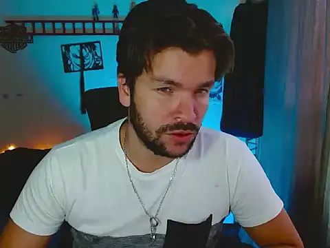 Snapshot of cortelioni_massimo_ chatting on October 14, 2025, 12:50 pm cortelioni massimo online show from October 14, 2025, 12:50 pm