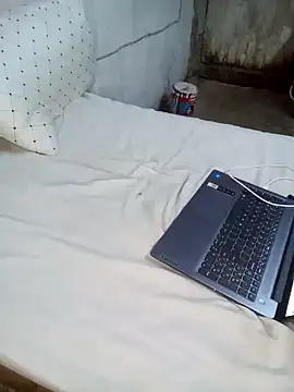 Snapshot of Ghost5943 chatting on October 2, 2025, 1:53 am Ghost5943 online show from October 2, 2025, 1:53 am