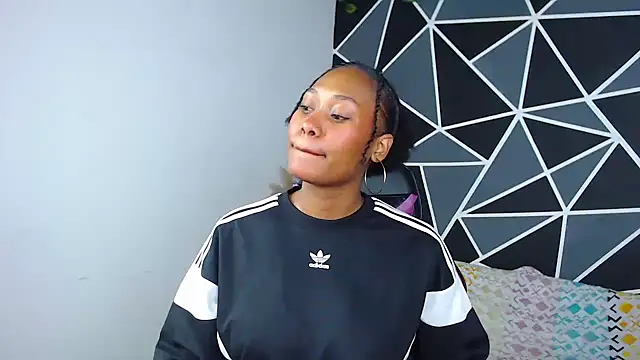 Snapshot of karol_the_warrior chatting on October 24, 2025, 11:15 pm karol the warrior online show from October 24, 2025, 11:15 pm