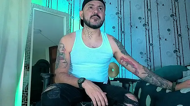 AlphaDrip online show from October 16, 2025, 12:13 pm