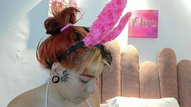 Lily666  online show from September 27, 2025, 7:31 pm