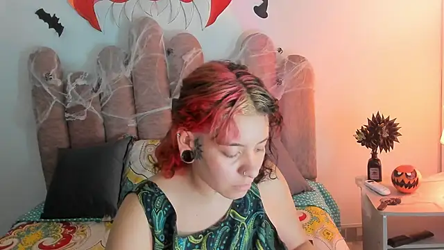 Lily666  online show from October 18, 2025, 8:22 pm