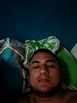 Snapshot of Geral_Yeraldyn09 chatting on September 27, 2025, 11:33 pm Geral Yeraldyn09 online show from September 27, 2025, 11:33 pm