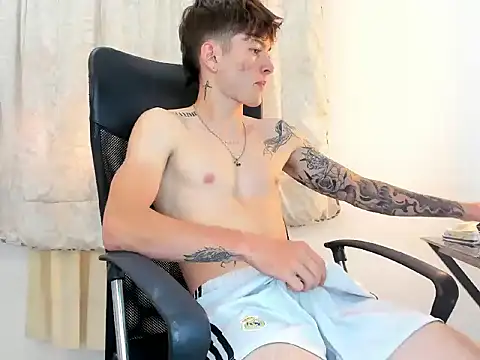 Snapshot of jake_kylee chatting on September 25, 2025, 8:15 pm jake kylee online show from September 25, 2025, 8:15 pm