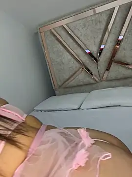 Snapshot of ashley-swift- chatting on October 8, 2025, 5:09 am ashley-swift- online show from October 8, 2025, 5:09 am