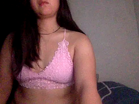 Snapshot of SOPHIELOVEGODDESS chatting on July 19, 2026, 1:36 am SOPHIELOVEGODDESS online show from July 19, 2026, 1:36 am