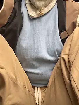 Snapshot of Huong-Ly chatting on February 23, 2026, 3:41 am Huong-Ly online show from February 23, 2026, 3:41 am