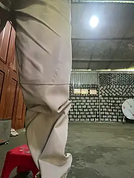 Snapshot of Huong-Ly chatting on February 21, 2026, 5:53 am Huong-Ly online show from February 21, 2026, 5:53 am