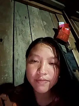 MuiNay online show from October 5, 2025, 11:56 am