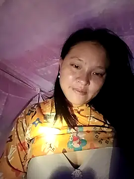 MuiNay online show from October 7, 2025, 6:42 pm