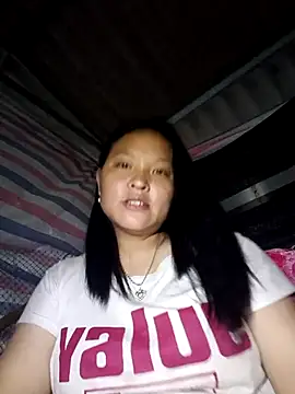 MuiNay online show from October 12, 2025, 10:49 am