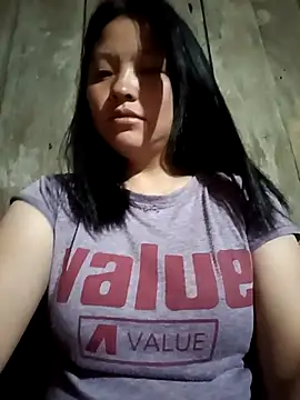 MuiNay online show from October 20, 2025, 8:42 pm