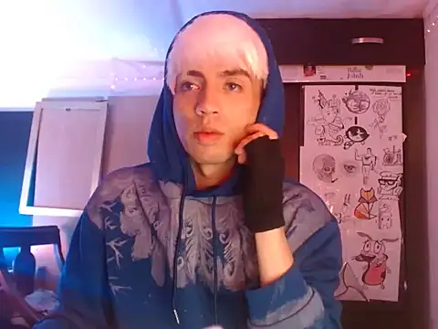 Snapshot of apolocarter chatting on November 1, 2025, 7:13 am apolocarter online show from November 1, 2025, 7:13 am