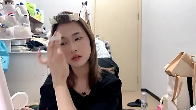 Ann-cookie online show from February 9, 2026, 3:32 pm